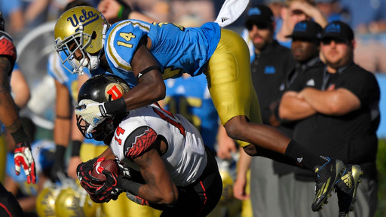 UCLA's offensive overhaul yields 45 points, but another loss